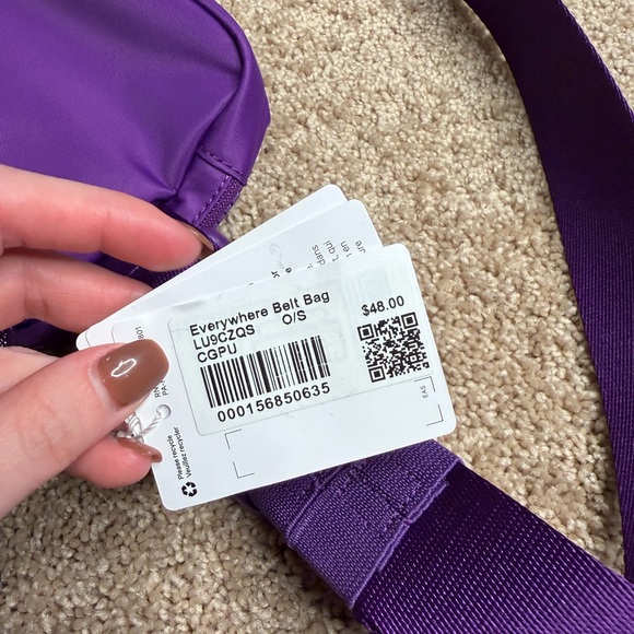 Lululemon Everywhere Belt Bag College Purple NWT - Picture 2 of 5